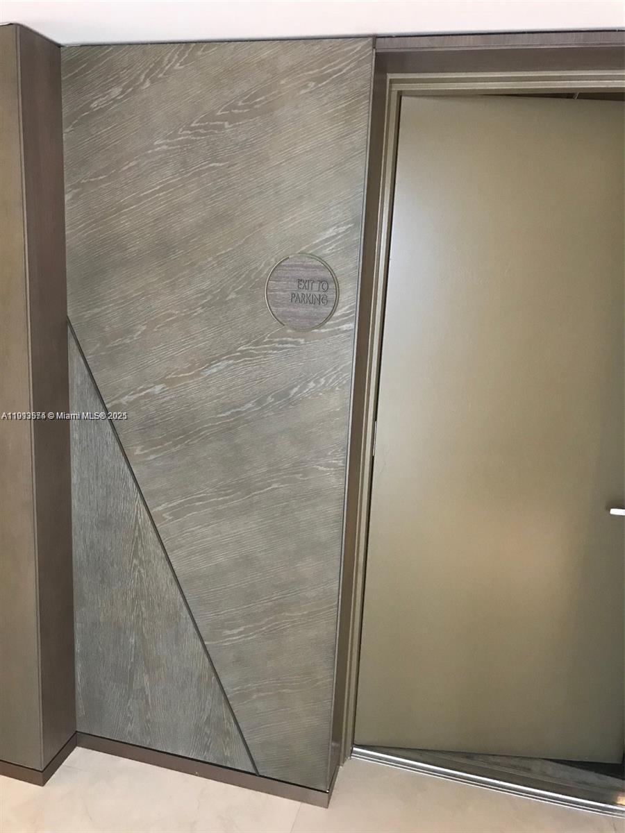 650 NE 32nd St #4908, Miami FL 33137