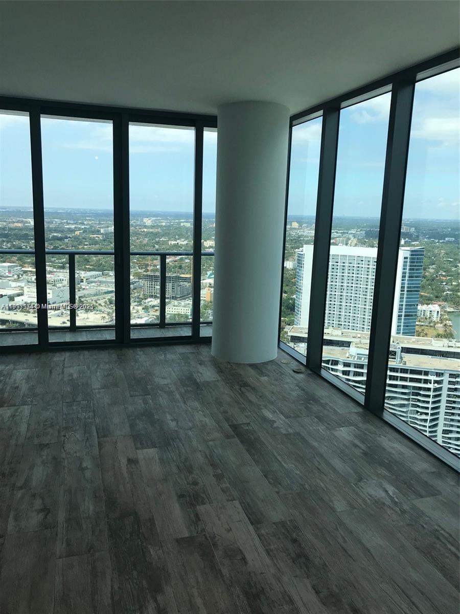 650 NE 32nd St #4908, Miami FL 33137