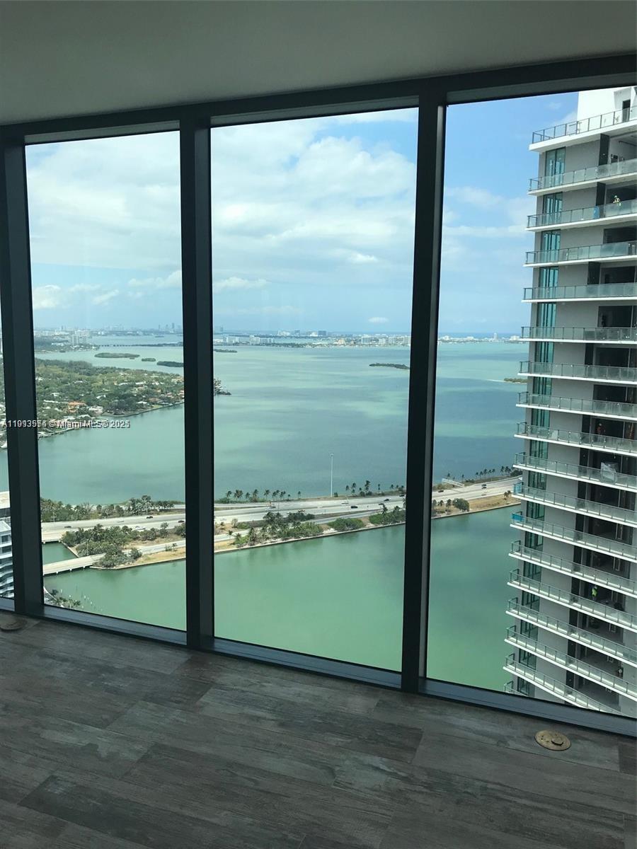 650 NE 32nd St #4908, Miami FL 33137