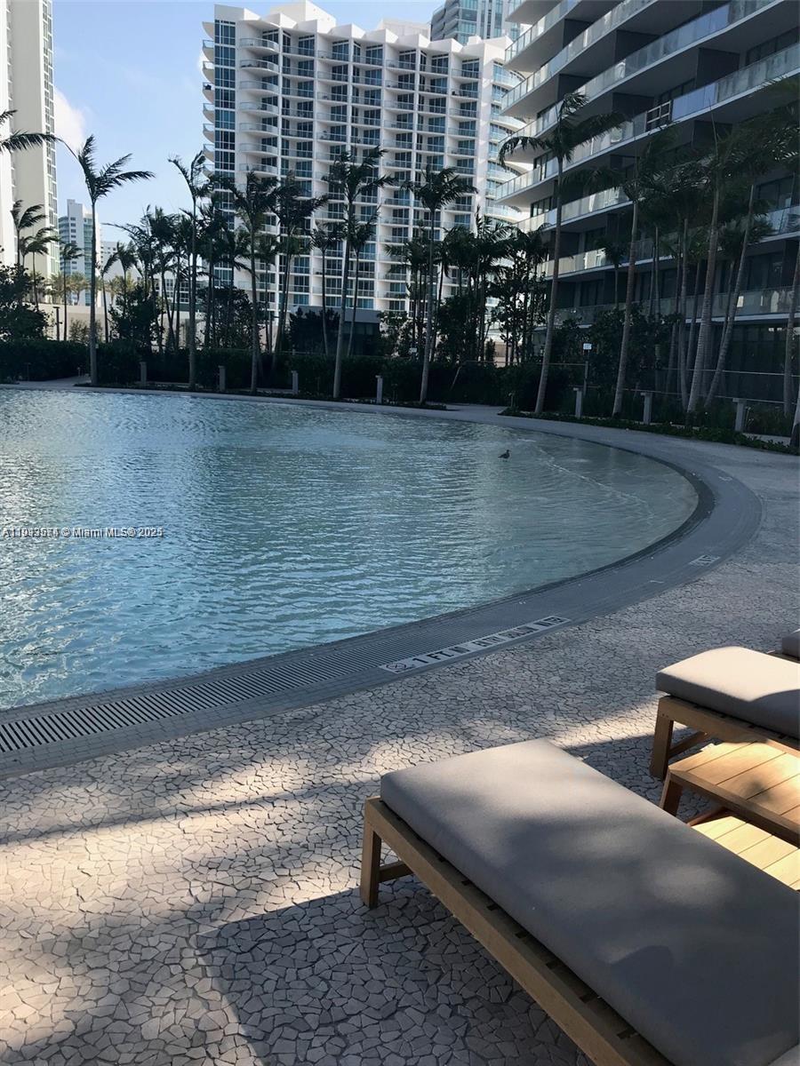 650 NE 32nd St #4908, Miami FL 33137