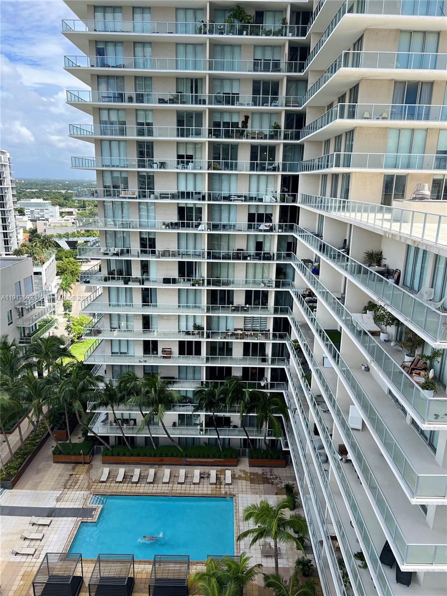 121 NE 34th St #1809, Miami FL 33137