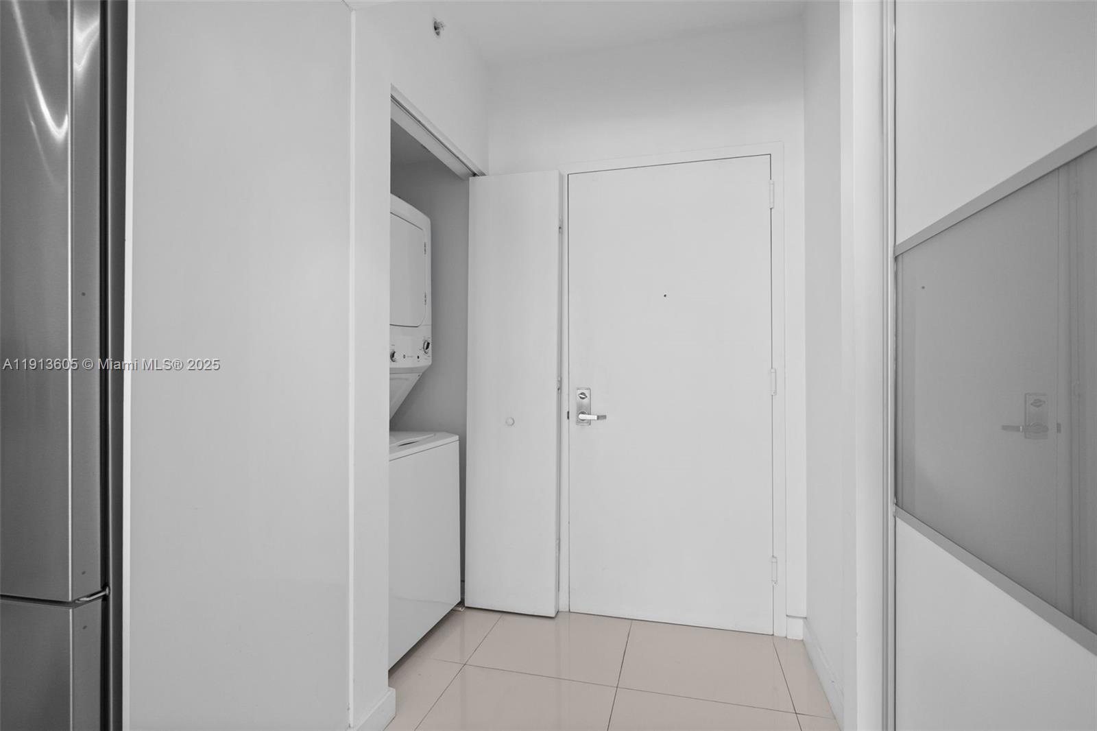 92 SW 3rd St #4403, Miami FL 33130