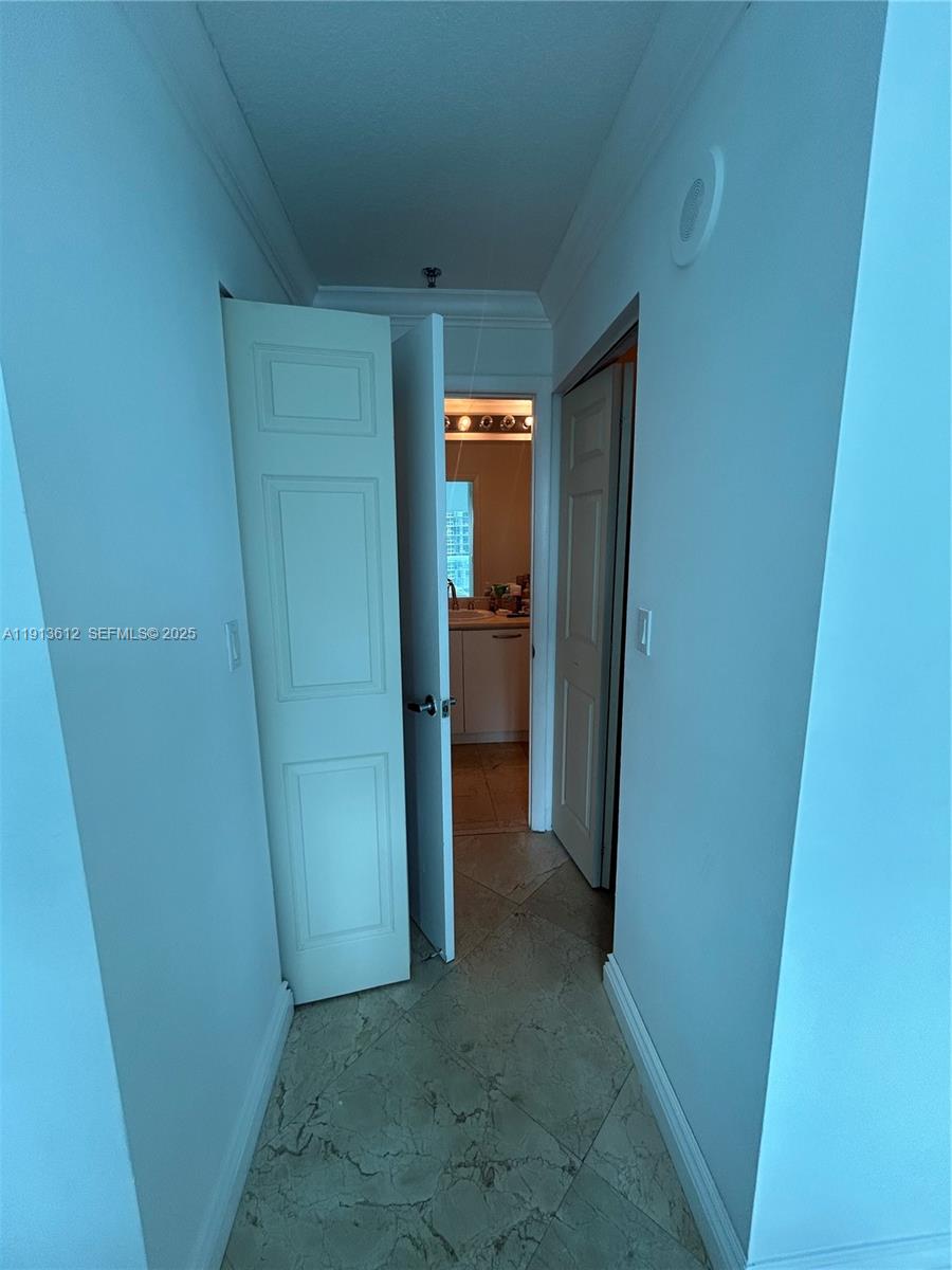 6515 Collins Ave #1007, Miami Beach FL 33141