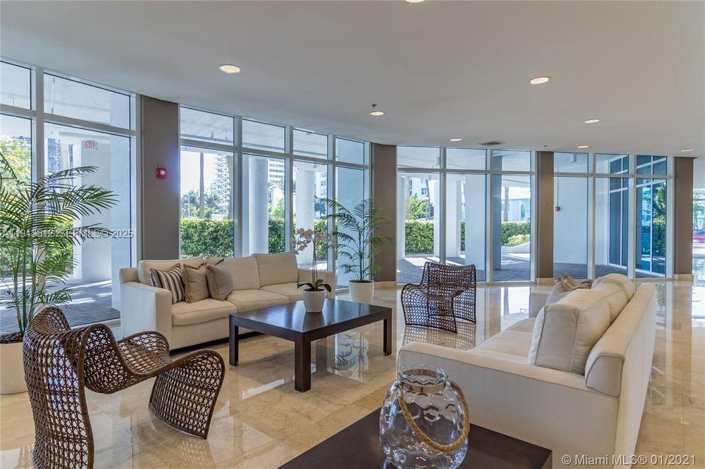 6515 Collins Ave #1007, Miami Beach FL 33141