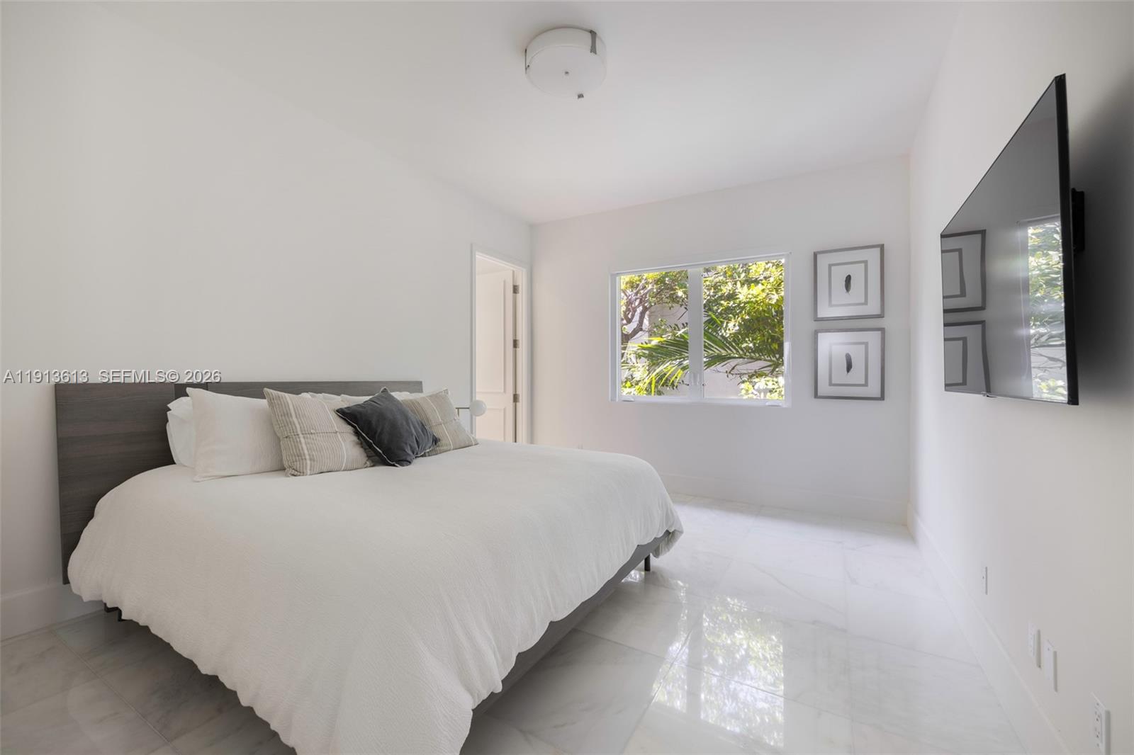 2760 Brickell Ct #2760, Miami FL 33129