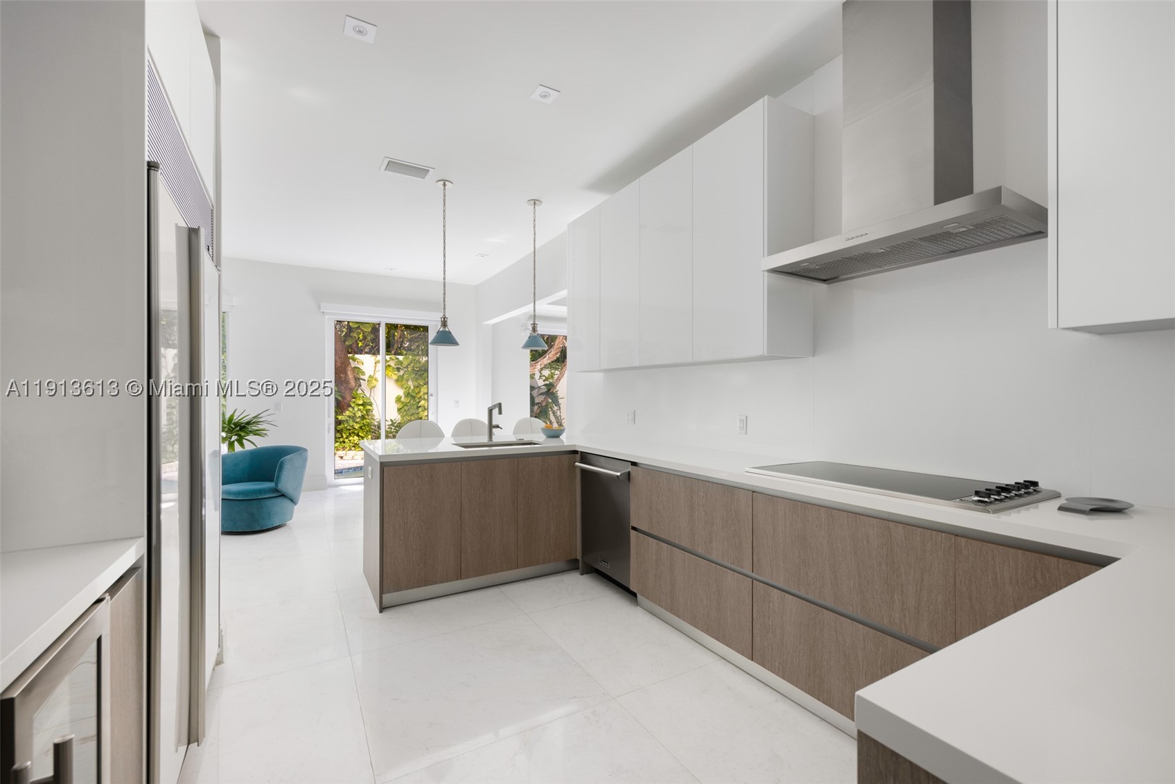 2760 Brickell Ct #2760, Miami FL 33129
