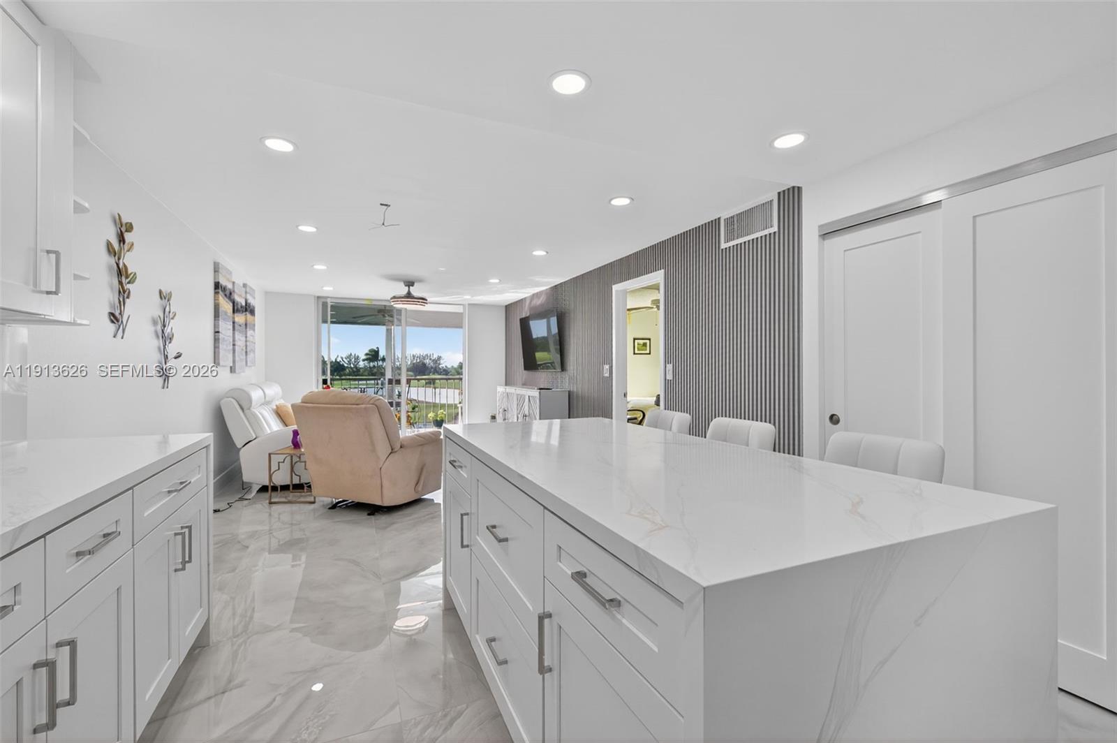 8900 Washington Blvd #410, Pembroke Pines FL 33025