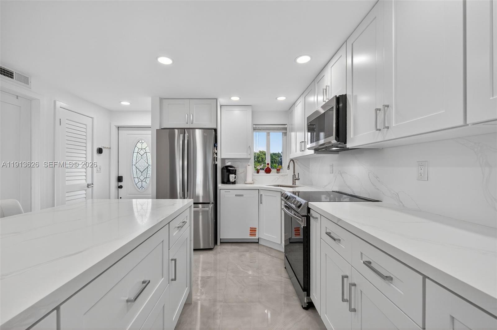 8900 Washington Blvd #410, Pembroke Pines FL 33025