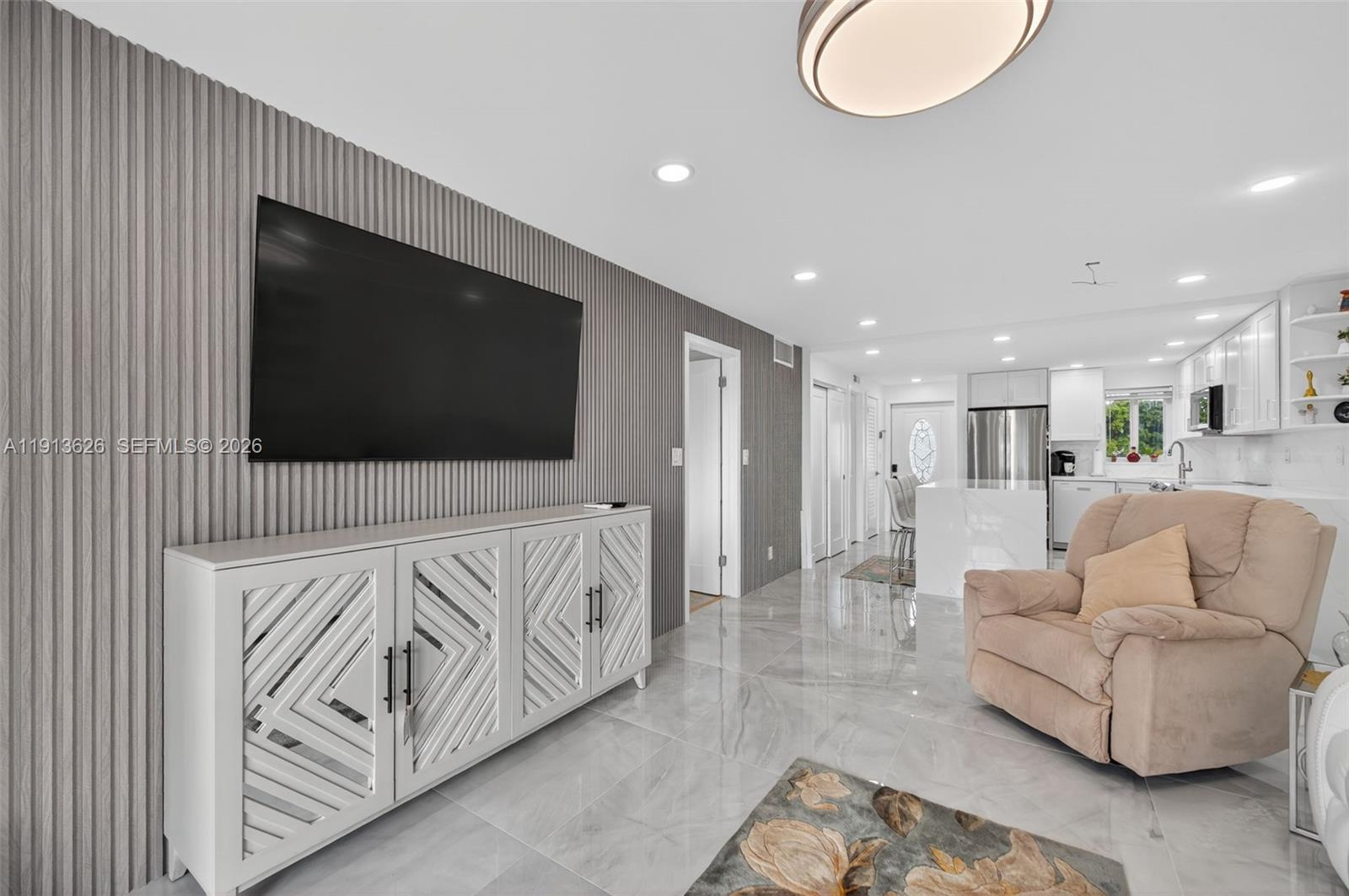 8900 Washington Blvd #410, Pembroke Pines FL 33025