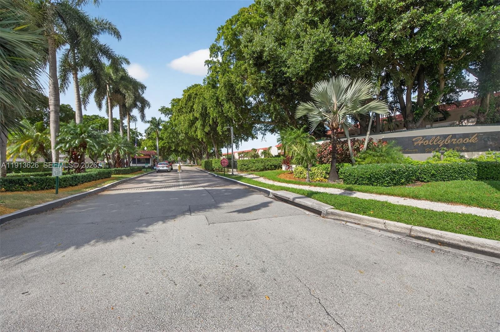 8900 Washington Blvd #410, Pembroke Pines FL 33025