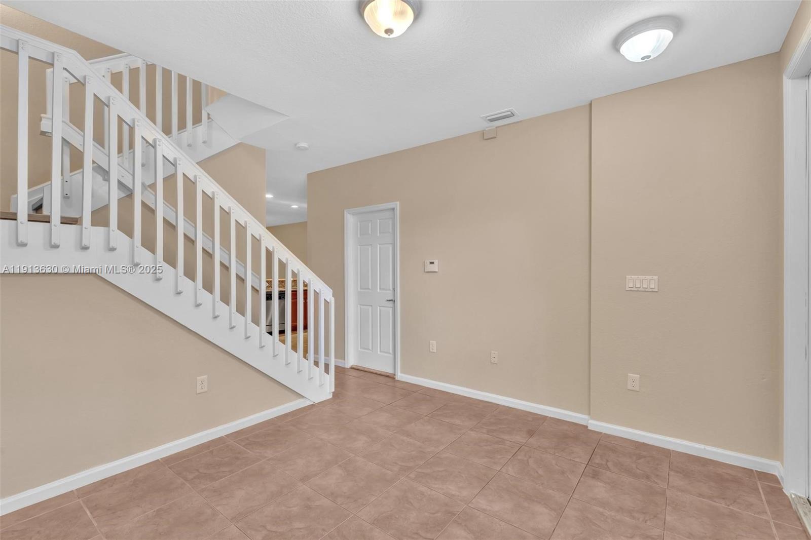 3226 NW 31st Ter, Oakland Park FL 33309