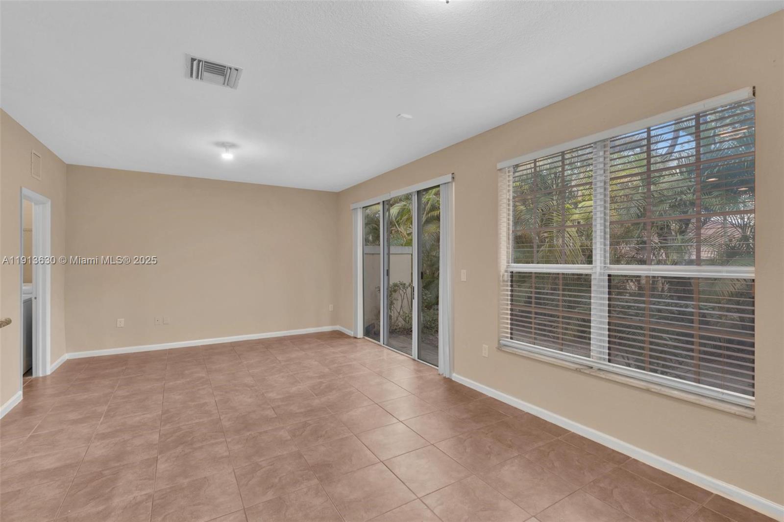 3226 NW 31st Ter, Oakland Park FL 33309