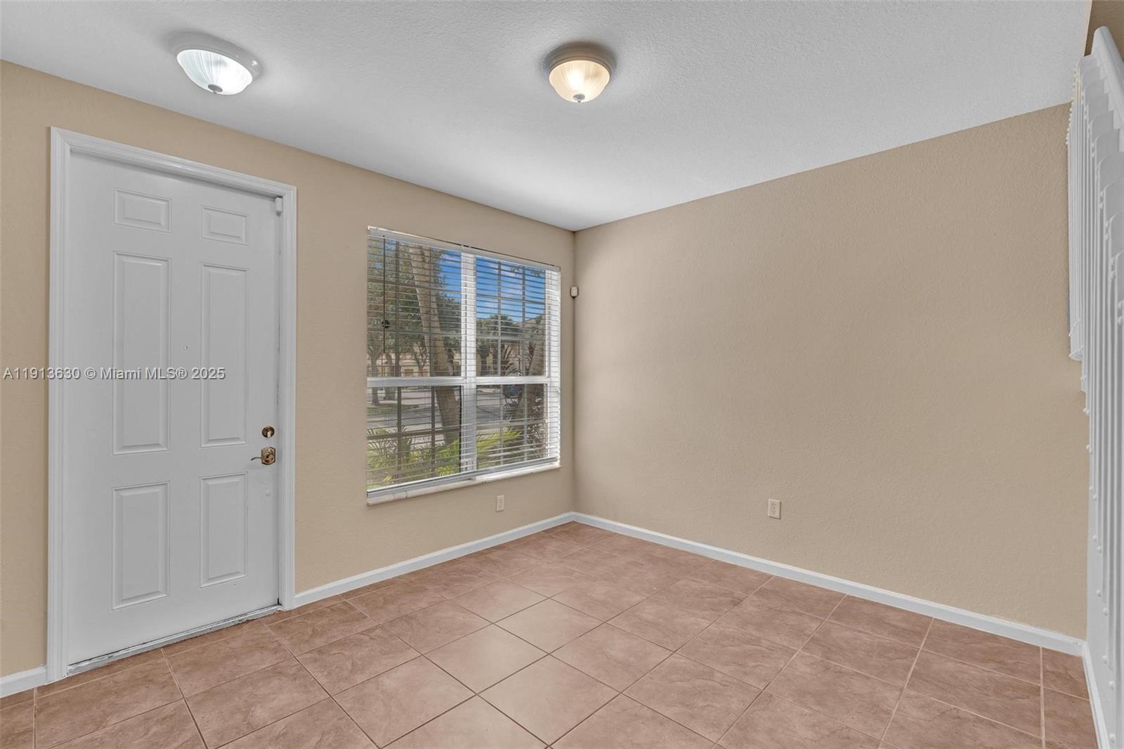 3226 NW 31st Ter, Oakland Park FL 33309