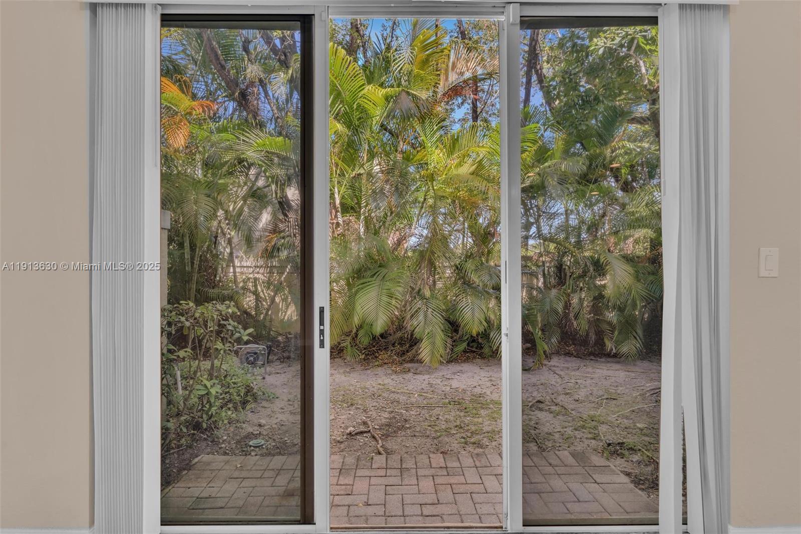 3226 NW 31st Ter, Oakland Park FL 33309