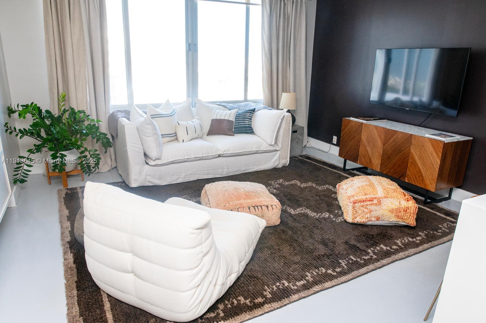 1000 West Ave #1504, Miami Beach FL 33139