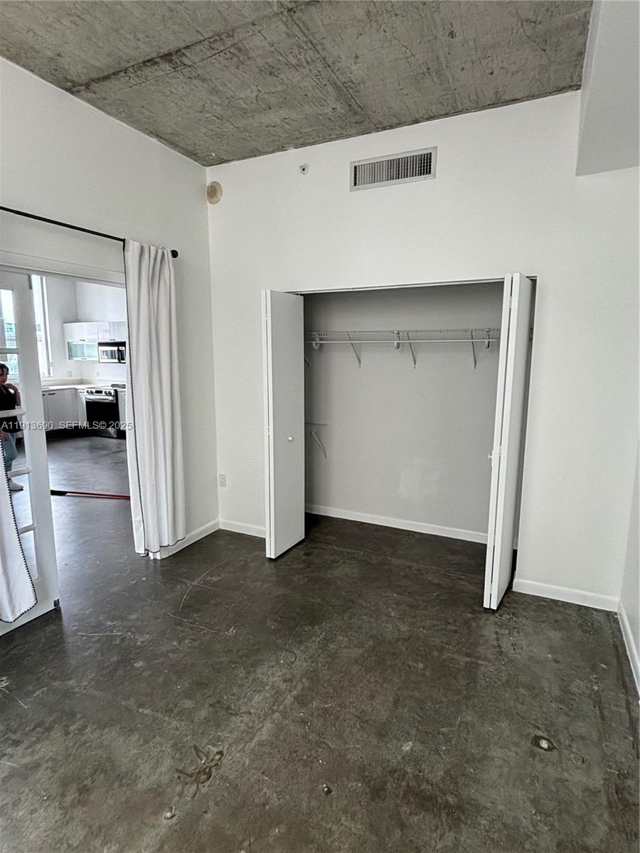 133 NE 2nd Ave #1519, Miami FL 33132