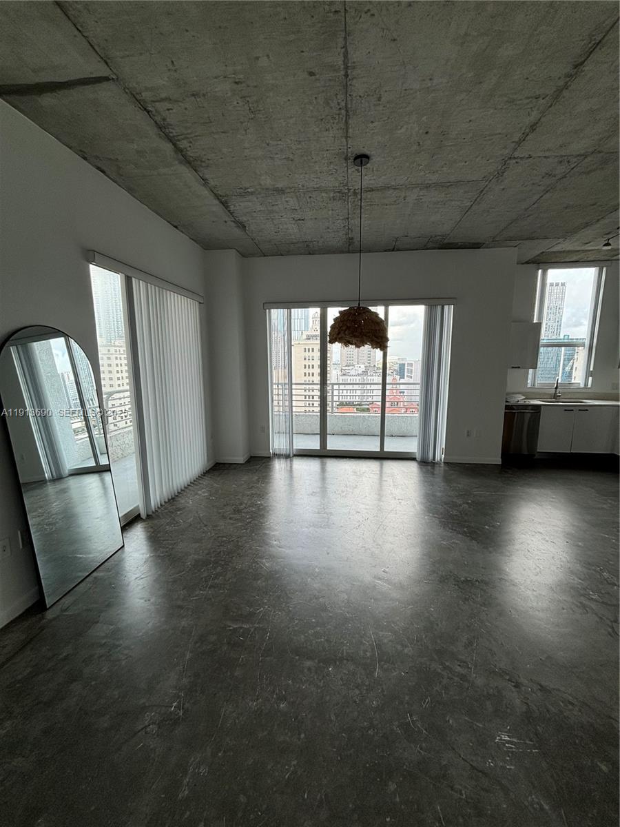 133 NE 2nd Ave #1519, Miami FL 33132