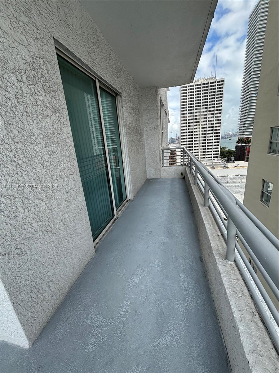 133 NE 2nd Ave #1519, Miami FL 33132