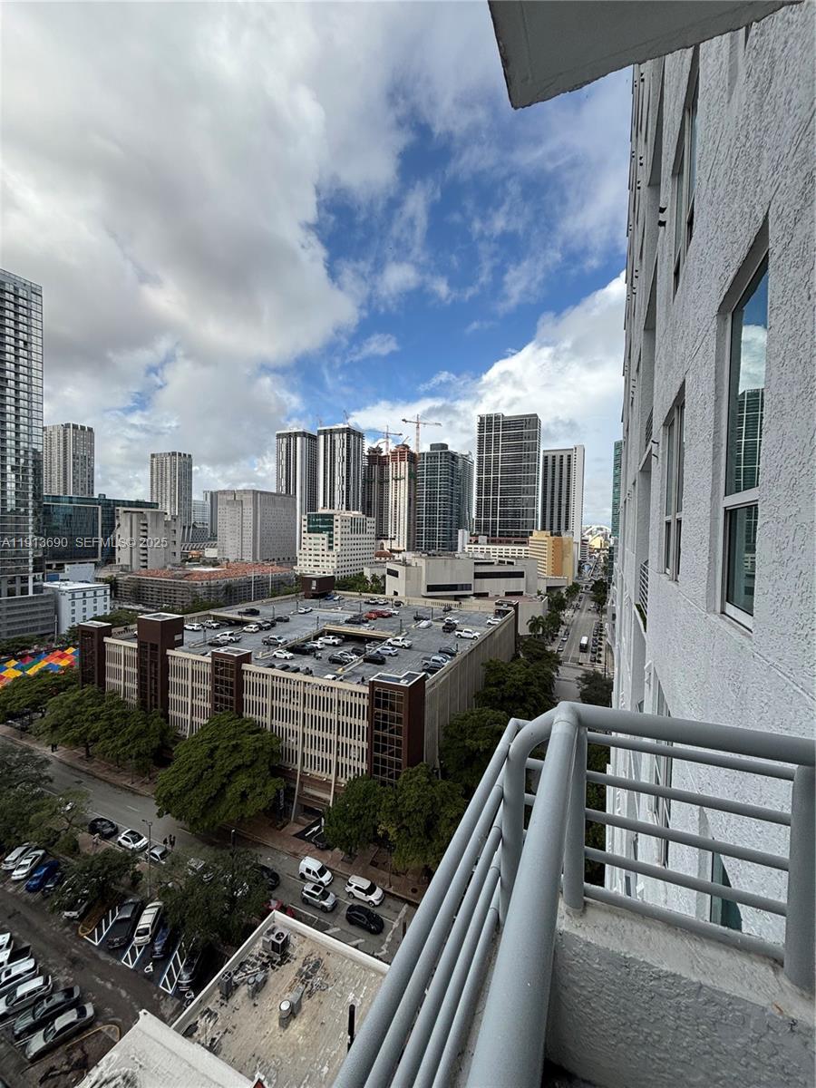 133 NE 2nd Ave #1519, Miami FL 33132
