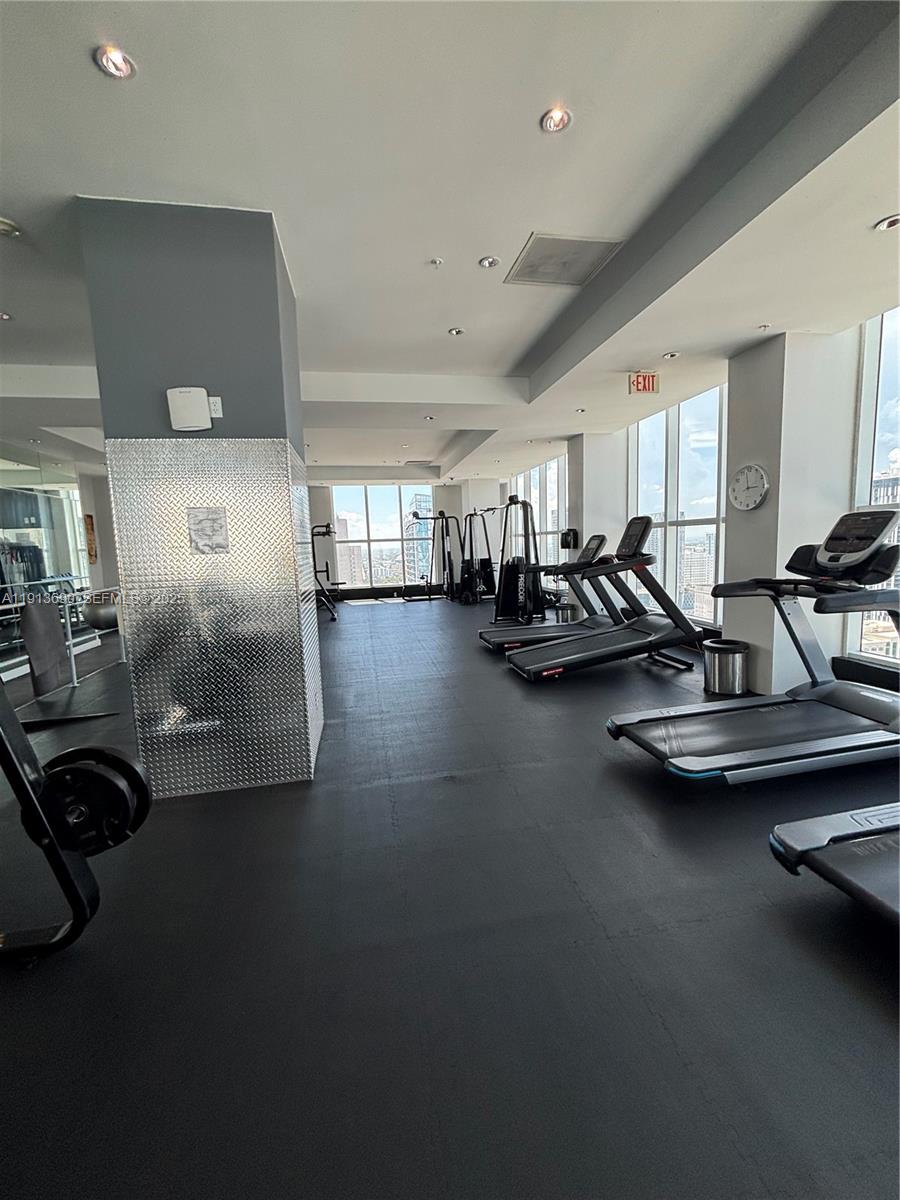 133 NE 2nd Ave #1519, Miami FL 33132