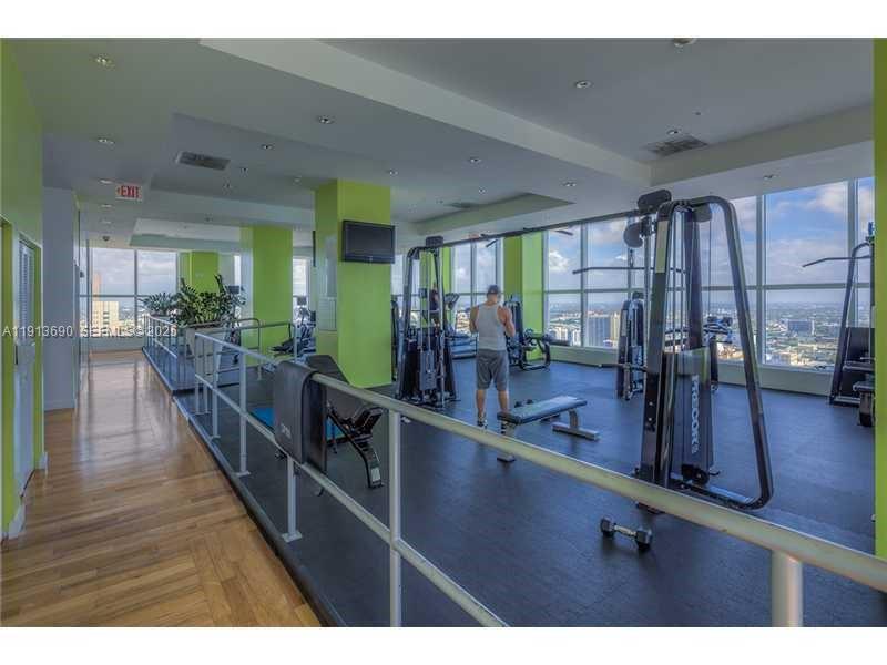 133 NE 2nd Ave #1519, Miami FL 33132