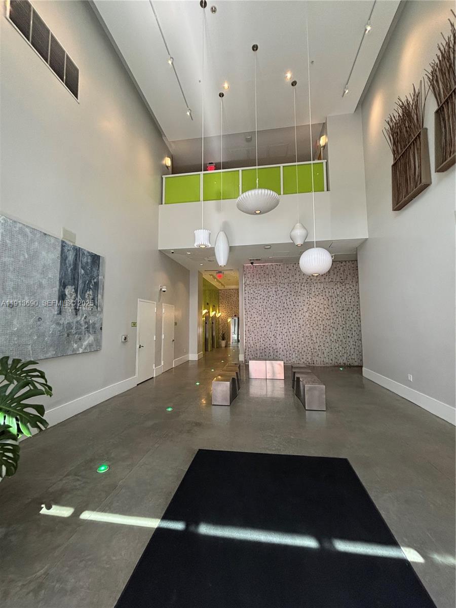 133 NE 2nd Ave #1519, Miami FL 33132