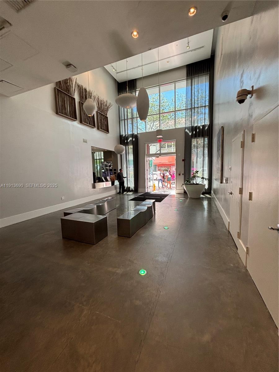 133 NE 2nd Ave #1519, Miami FL 33132