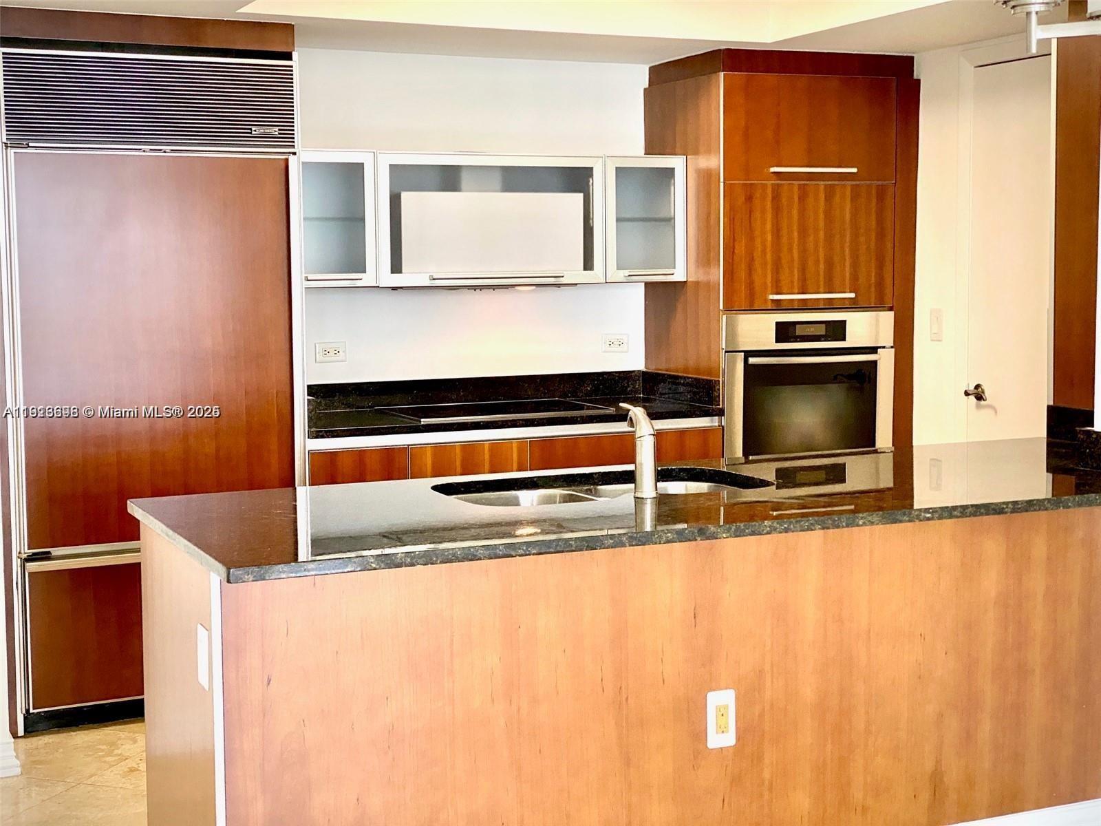 17201 Collins Ave #2202, Sunny Isles Beach FL 33160