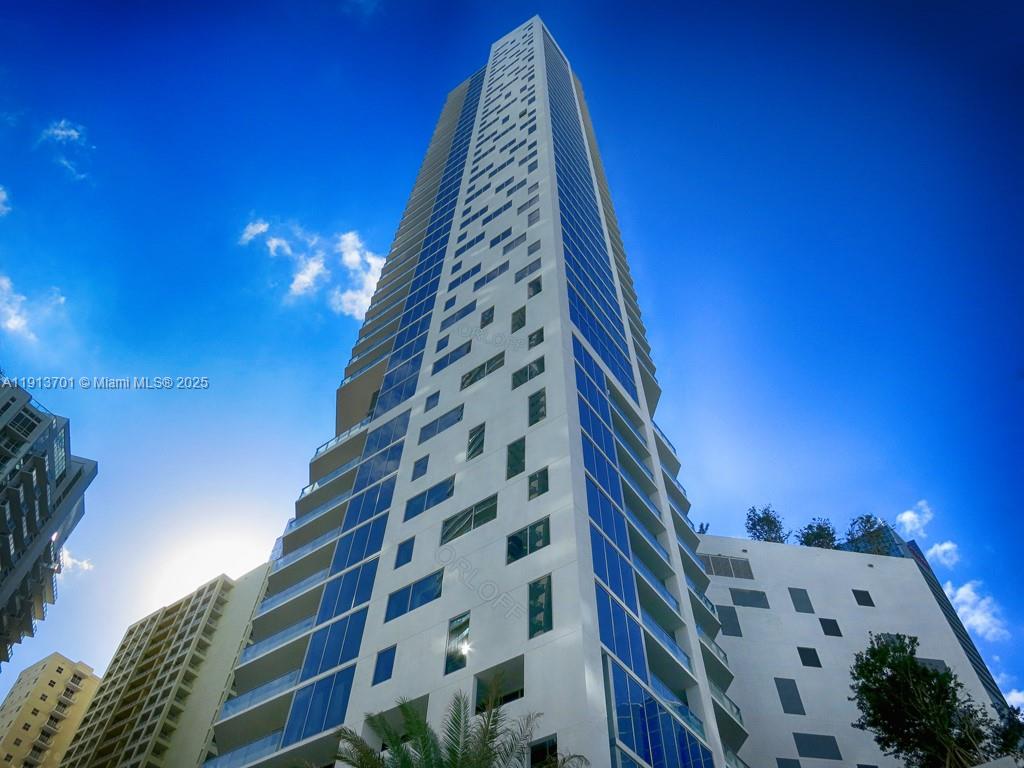 1300 BRICKELL BAY DR #1110, Miami FL 33131