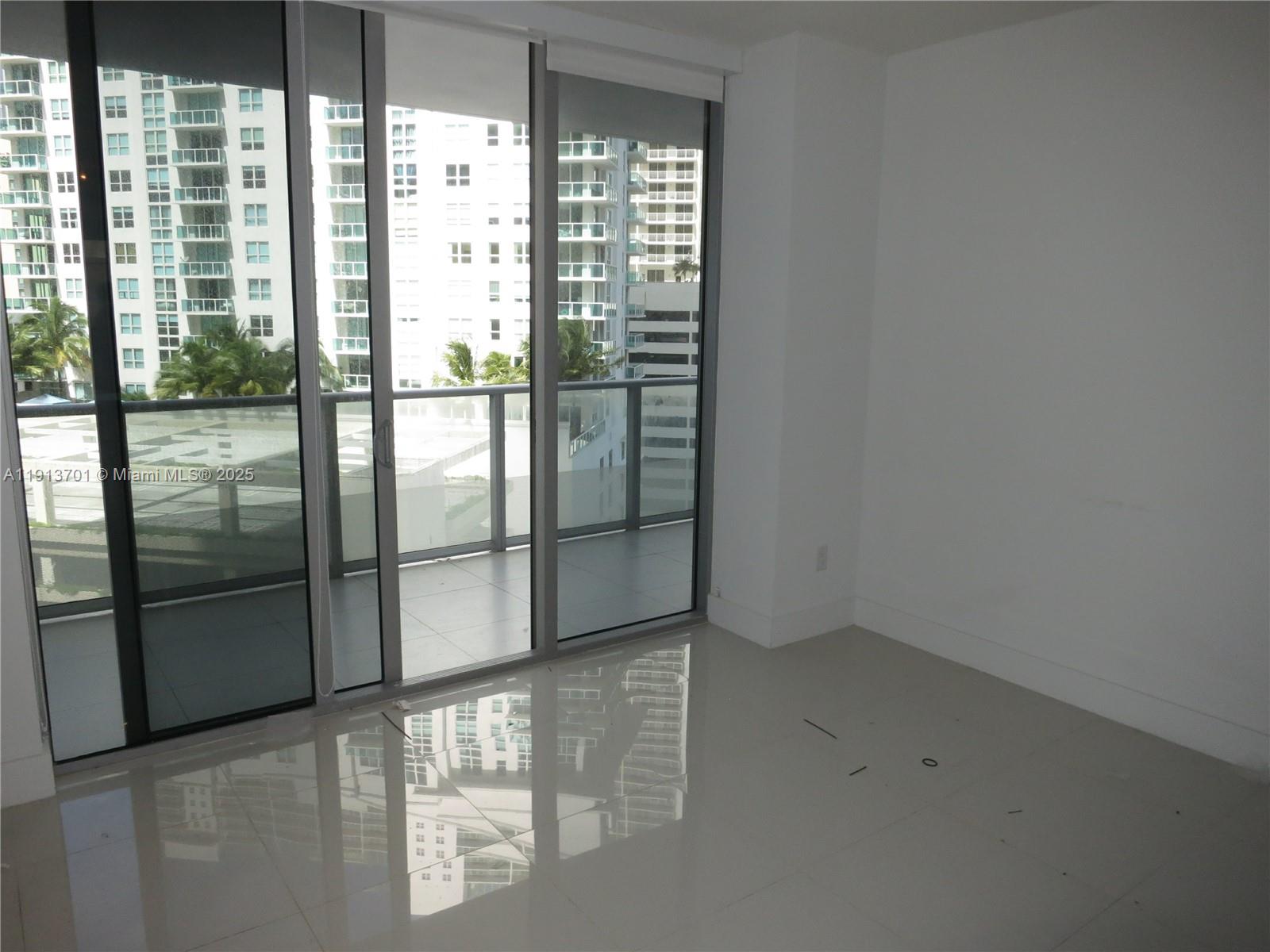 1300 BRICKELL BAY DR #1110, Miami FL 33131