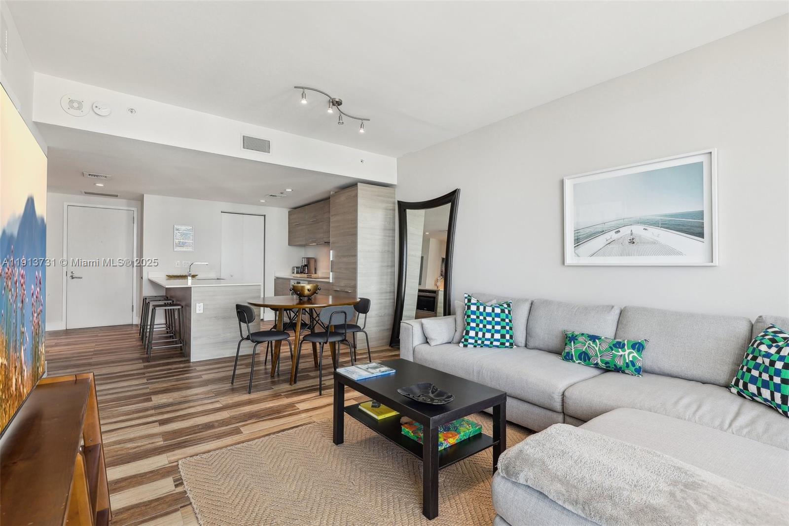 1300 S Miami Ave #2404, Miami FL 33130