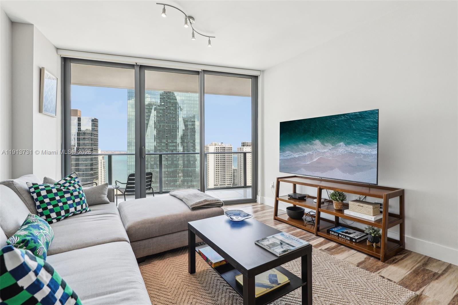 1300 S Miami Ave #2404, Miami FL 33130