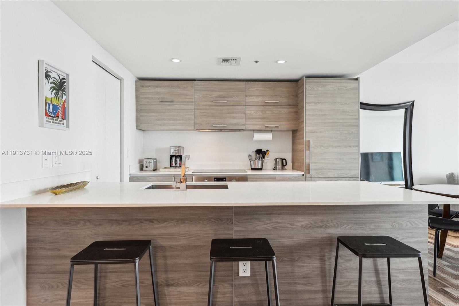 1300 S Miami Ave #2404, Miami FL 33130