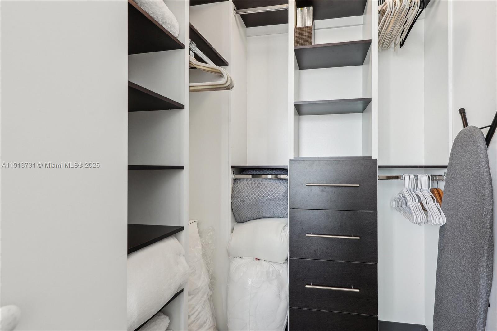 1300 S Miami Ave #2404, Miami FL 33130