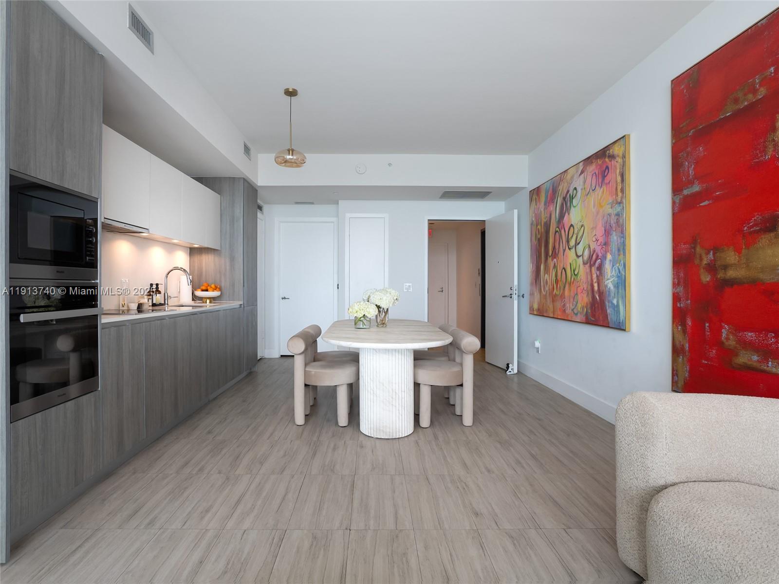 2900 NE 7th Ave #1406, Miami FL 33137