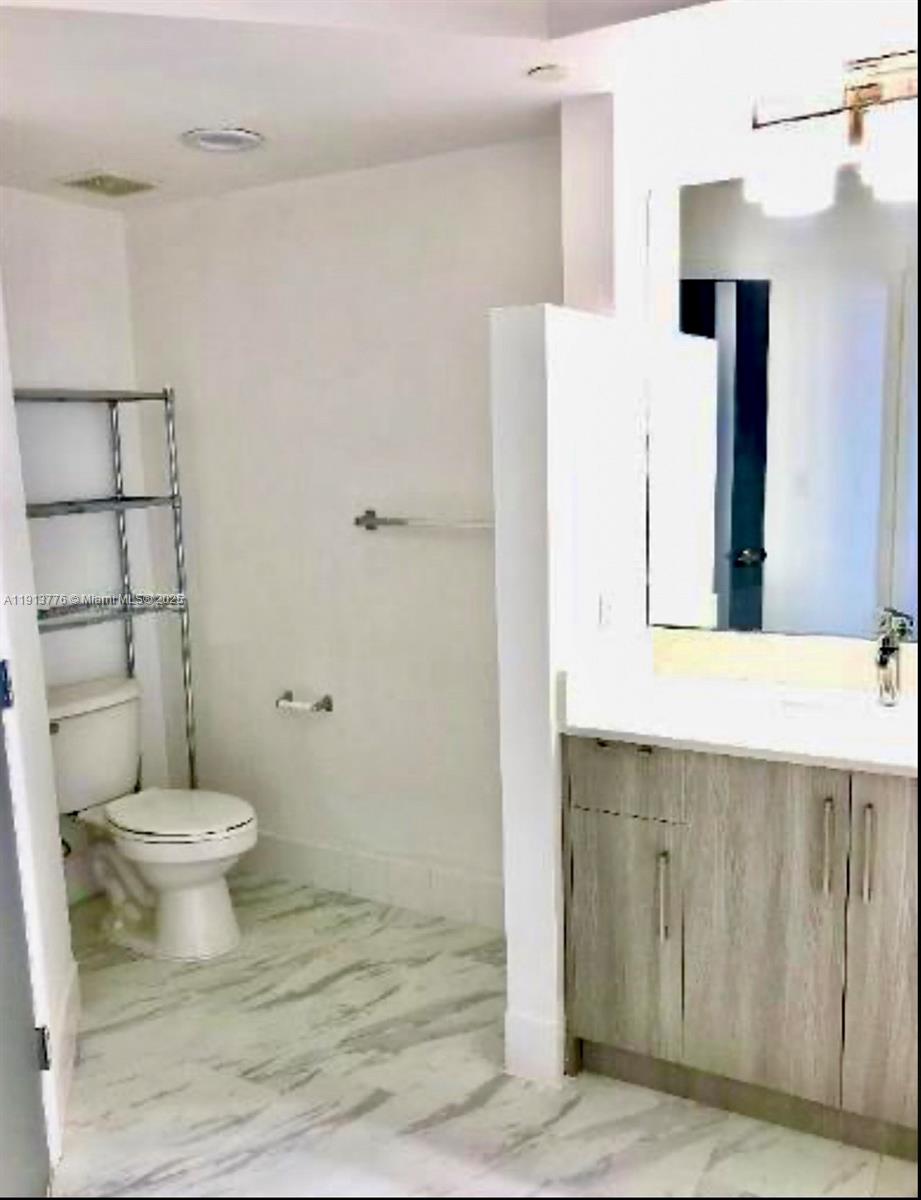 1330 West Ave #1807, Miami Beach FL 33139