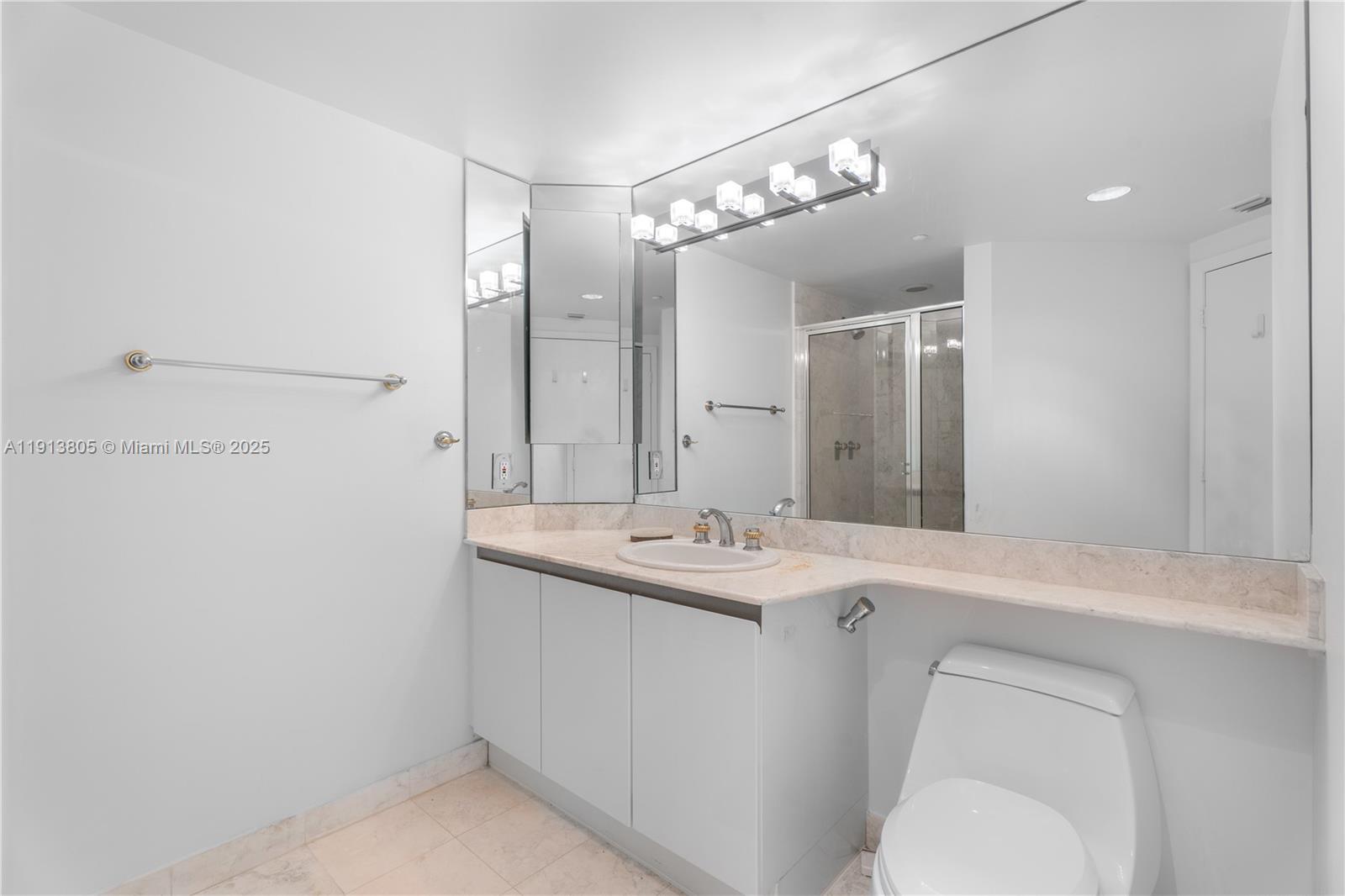 2600 Island Blvd #1605, Aventura FL 33160