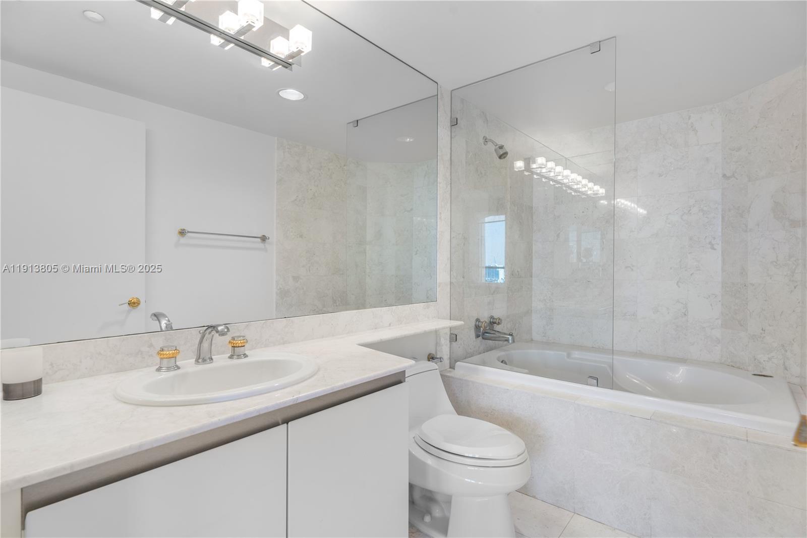 2600 Island Blvd #1605, Aventura FL 33160