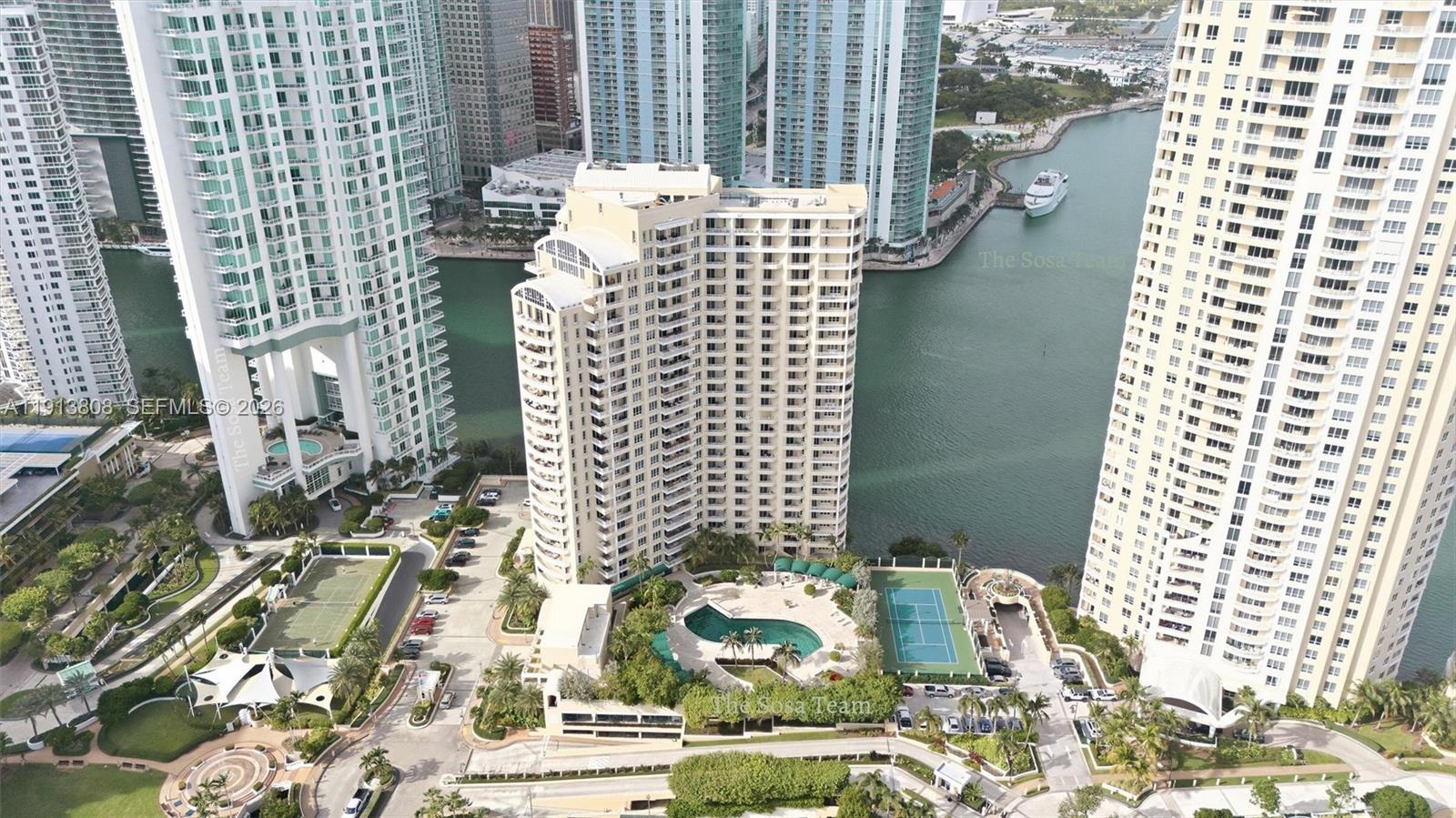 888 Brickell Key Dr #1903, Miami FL 33131