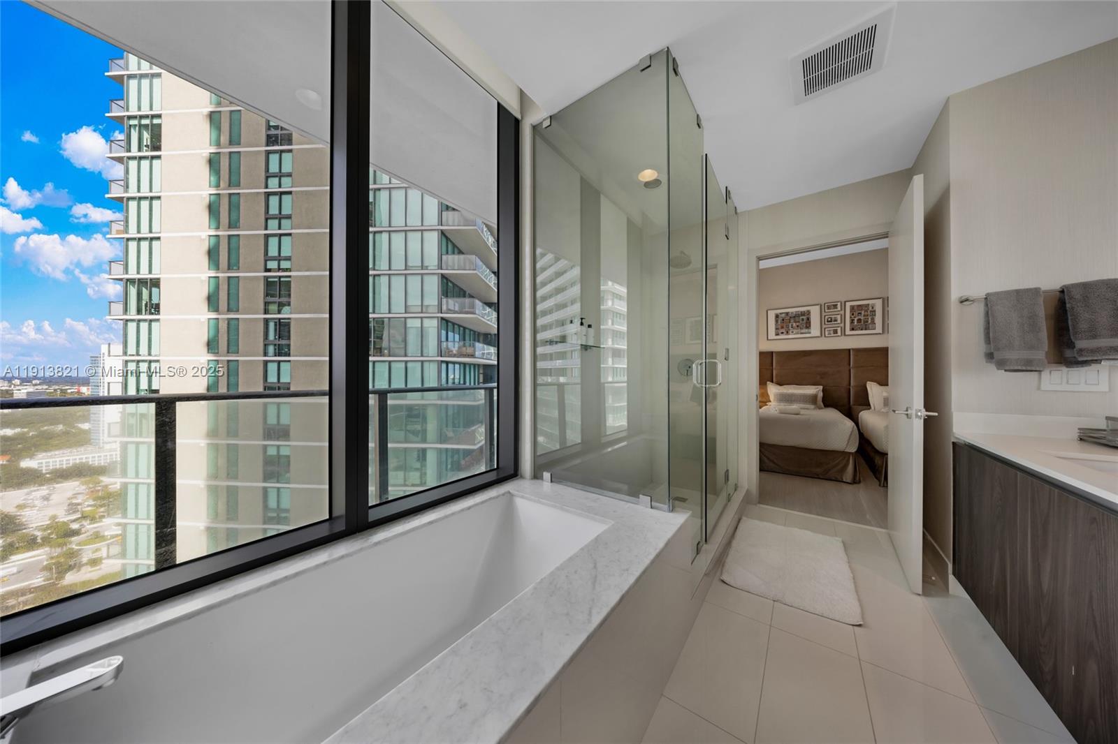 480 NE 31st St #2807, Miami FL 33137