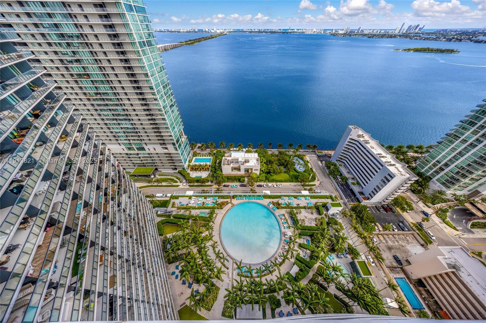 480 NE 31st St #2807, Miami FL 33137