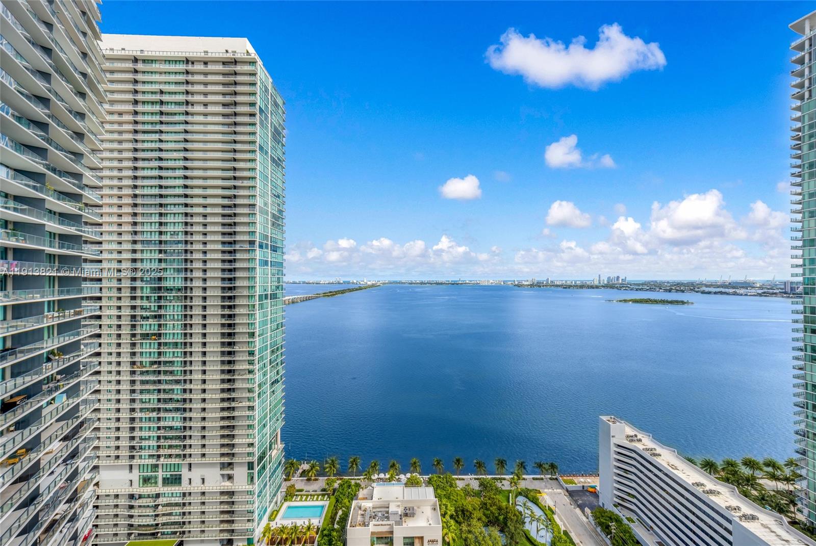 480 NE 31st St #2807, Miami FL 33137