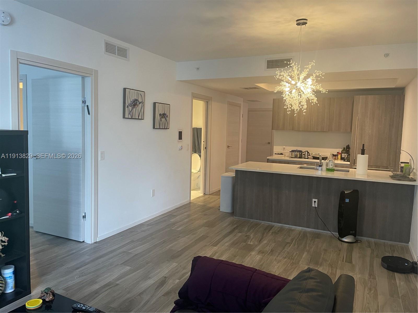 801 S Miami Ave #2207, Miami FL 33130
