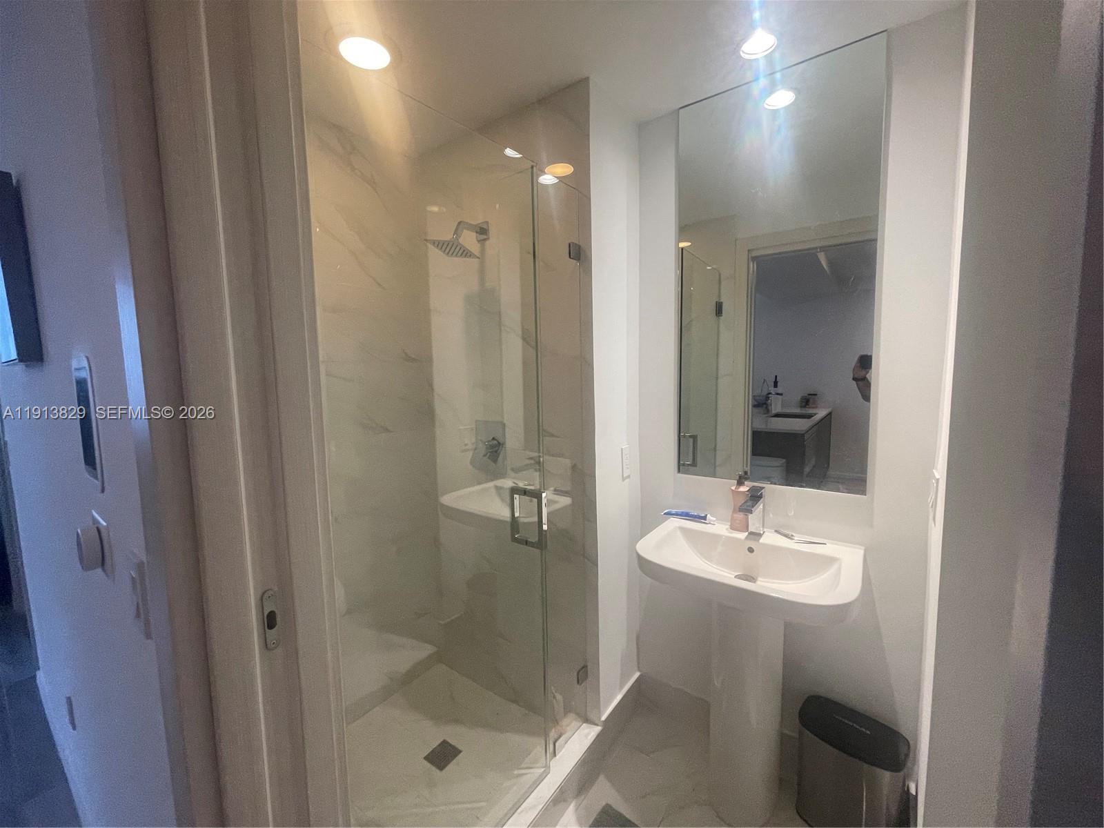 801 S Miami Ave #2207, Miami FL 33130