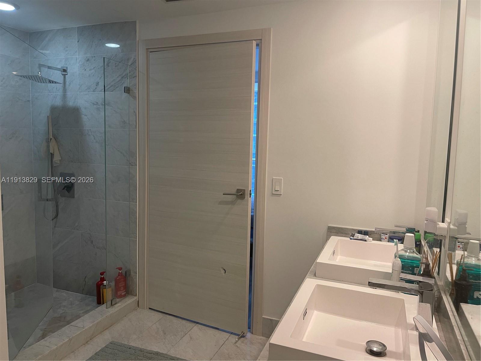 801 S Miami Ave #2207, Miami FL 33130