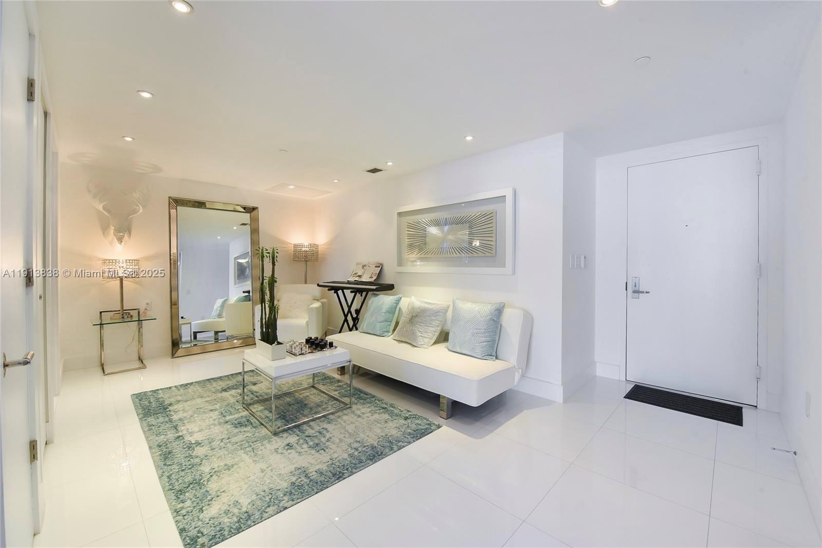 495 Brickell Ave #4505, Miami FL 33131