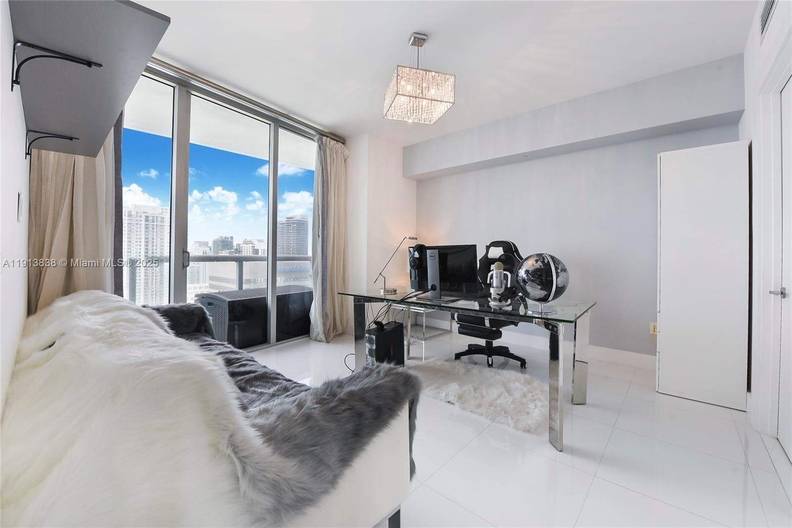 495 Brickell Ave #4505, Miami FL 33131