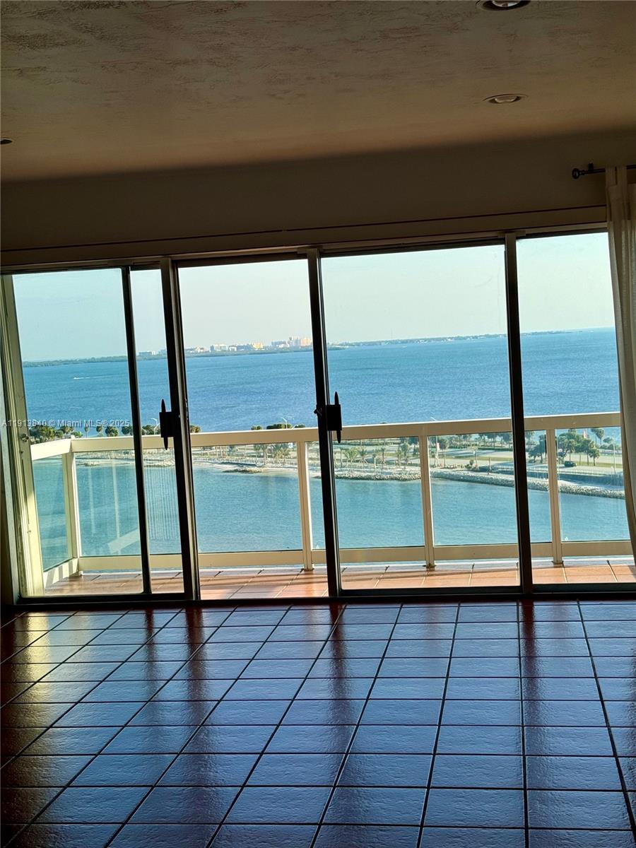 2451 Brickell Ave #16U, Miami FL 33129