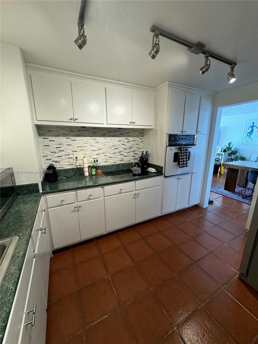 2451 Brickell Ave #16U, Miami FL 33129