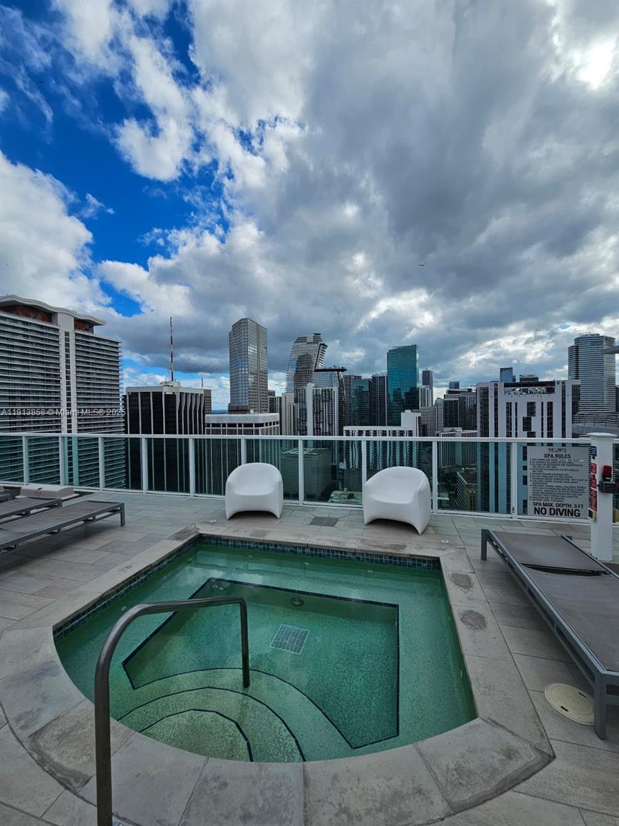 133 NE 2nd Ave #2605, Miami FL 33132